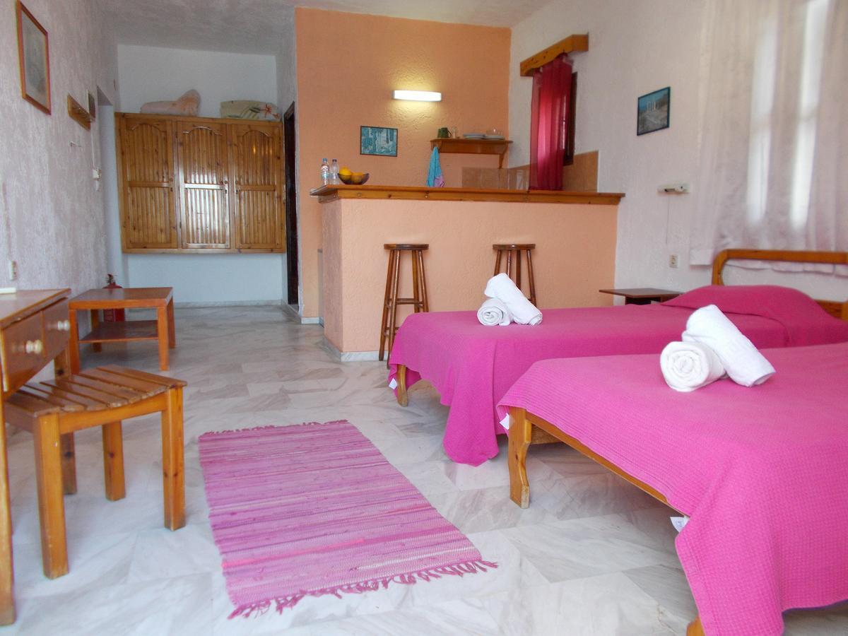 Myrties Agelica Apartments מראה חיצוני תמונה