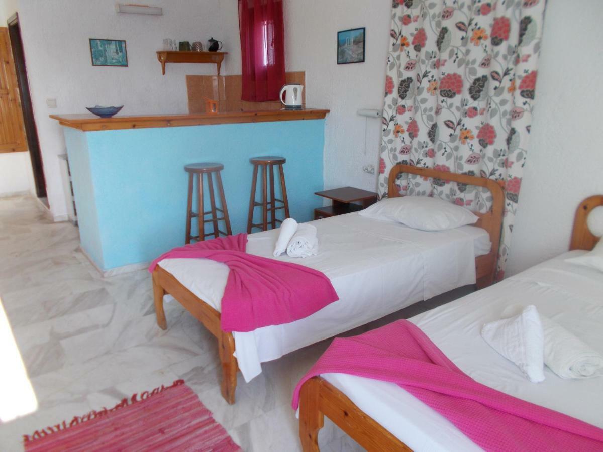 Myrties Agelica Apartments מראה חיצוני תמונה